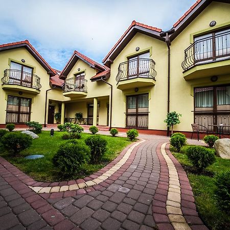 Apartamenty Ewita サルビノボ エクステリア 写真
