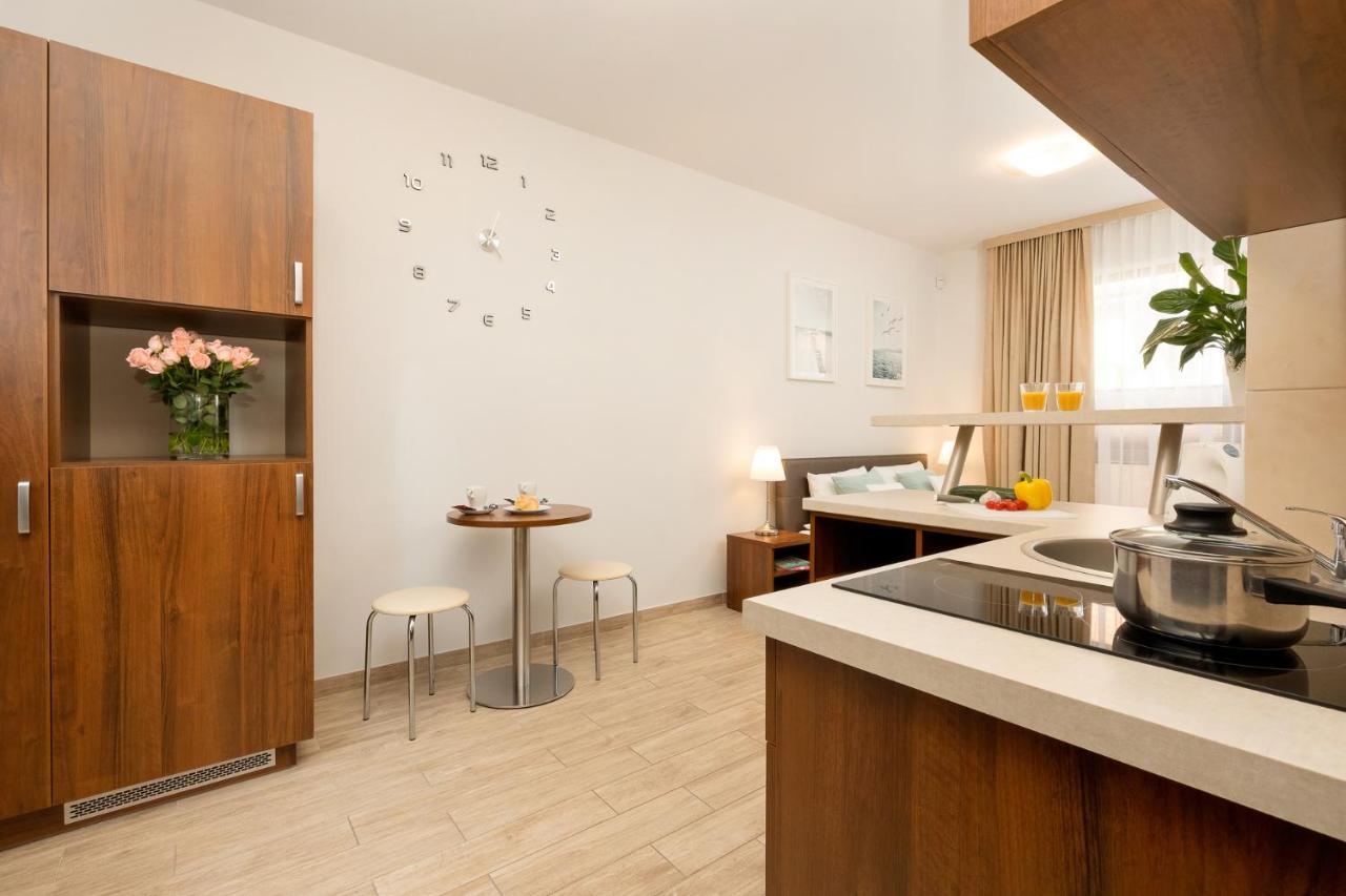 Apartamenty Ewita サルビノボ エクステリア 写真