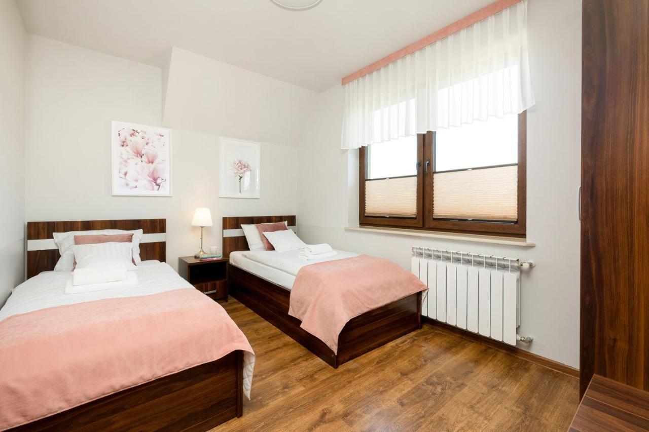 Apartamenty Ewita サルビノボ エクステリア 写真